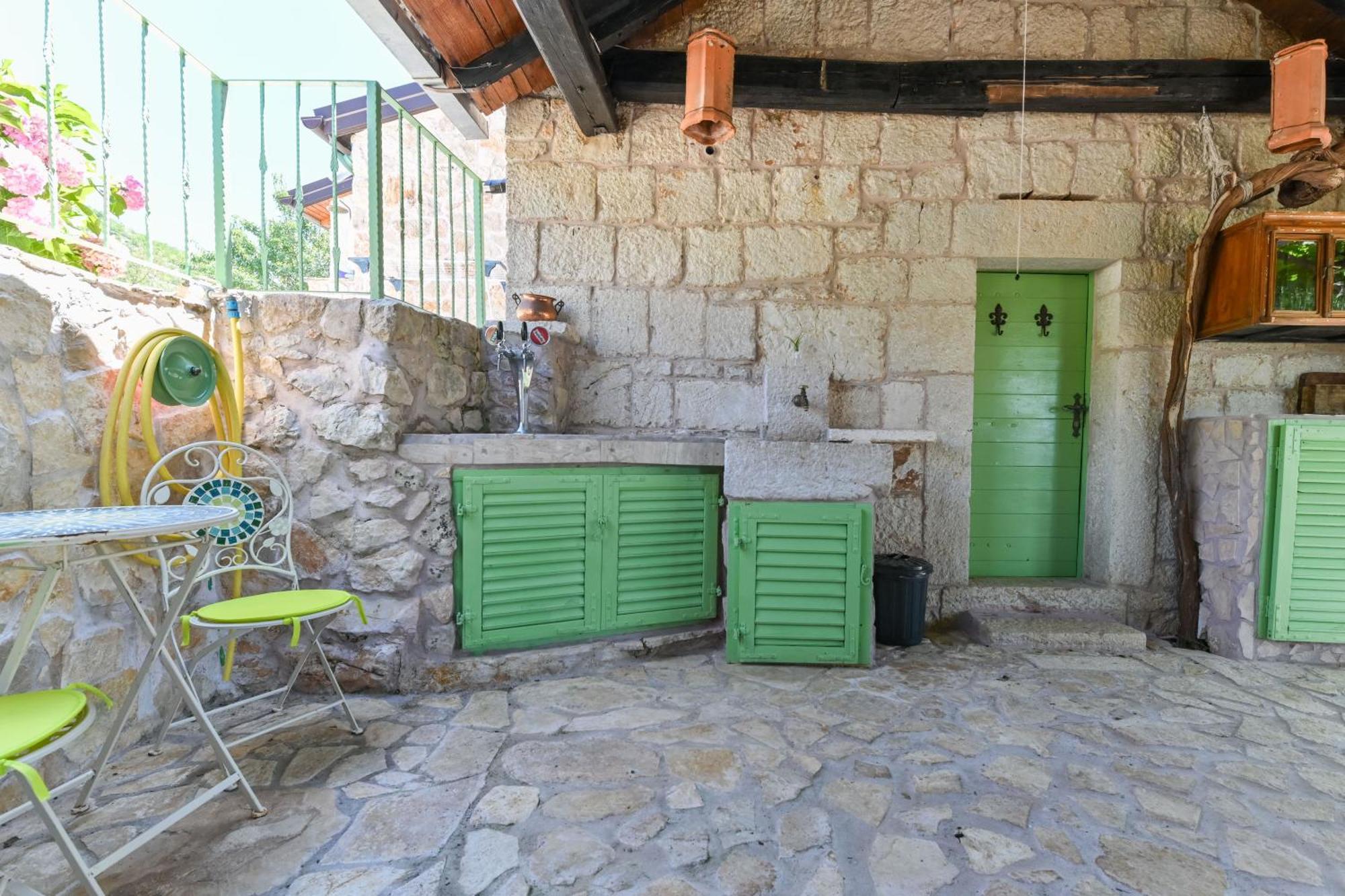 Villa Pristinus Krstatice Exterior photo
